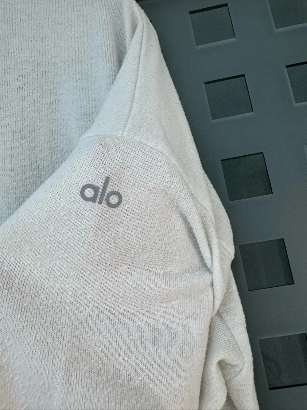 Alo Soho Pullover Ivory Large